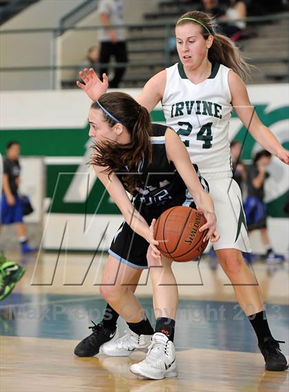 Thumbnail 1 in Villa Park vs Irvine (Costa Mesa Winter Classic) photogallery.