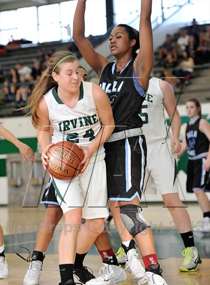 Thumbnail 3 in Villa Park vs Irvine (Costa Mesa Winter Classic) photogallery.