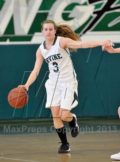 Thumbnail 2 in Villa Park vs Irvine (Costa Mesa Winter Classic) photogallery.