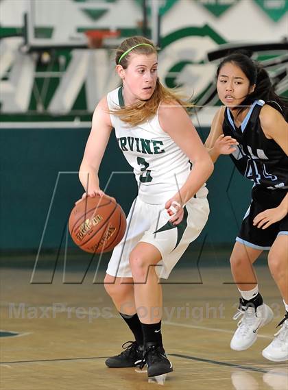 Thumbnail 3 in Villa Park vs Irvine (Costa Mesa Winter Classic) photogallery.
