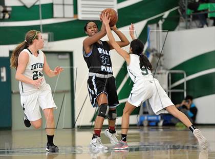 Thumbnail 1 in Villa Park vs Irvine (Costa Mesa Winter Classic) photogallery.