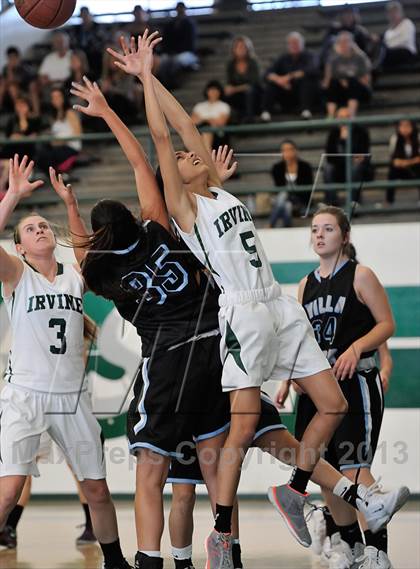 Thumbnail 3 in Villa Park vs Irvine (Costa Mesa Winter Classic) photogallery.