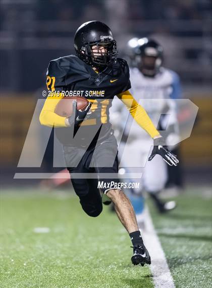 Thumbnail 1 in Rio Linda vs. San Gorgonio (CIF State D5-AA Final) photogallery.