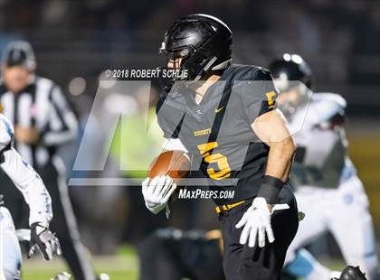Thumbnail 3 in Rio Linda vs. San Gorgonio (CIF State D5-AA Final) photogallery.