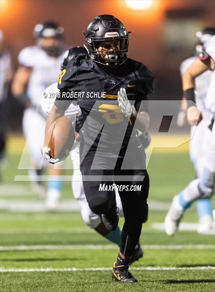 Thumbnail 3 in Rio Linda vs. San Gorgonio (CIF State D5-AA Final) photogallery.