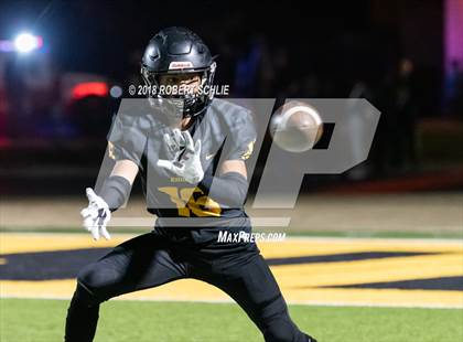 Thumbnail 3 in Rio Linda vs. San Gorgonio (CIF State D5-AA Final) photogallery.