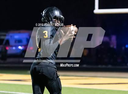 Thumbnail 2 in Rio Linda vs. San Gorgonio (CIF State D5-AA Final) photogallery.