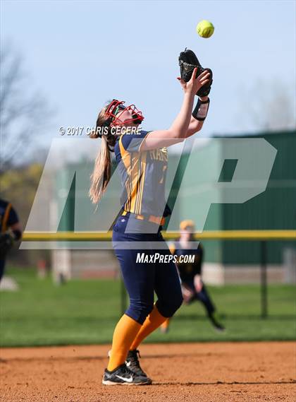 Thumbnail 2 in Spencerport @ Churchville-Chili photogallery.