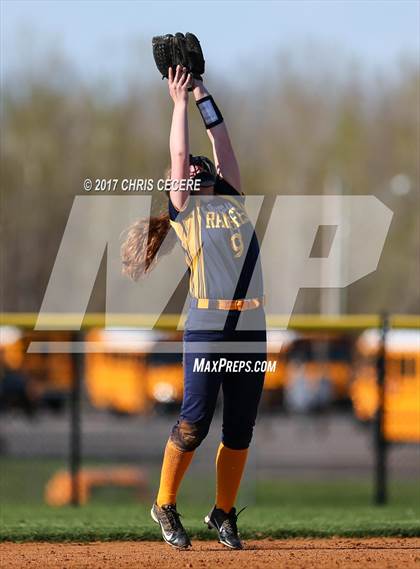 Thumbnail 1 in Spencerport @ Churchville-Chili photogallery.