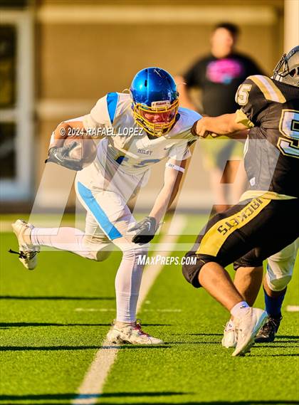Thumbnail 2 in Milby vs Galena Park (B Team) photogallery.