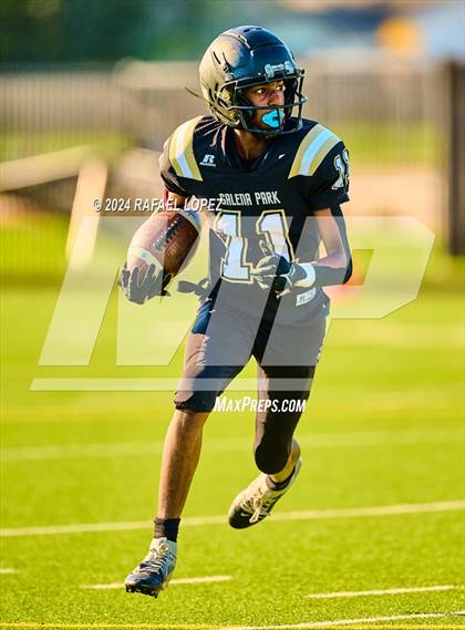 Thumbnail 3 in Milby vs Galena Park (B Team) photogallery.
