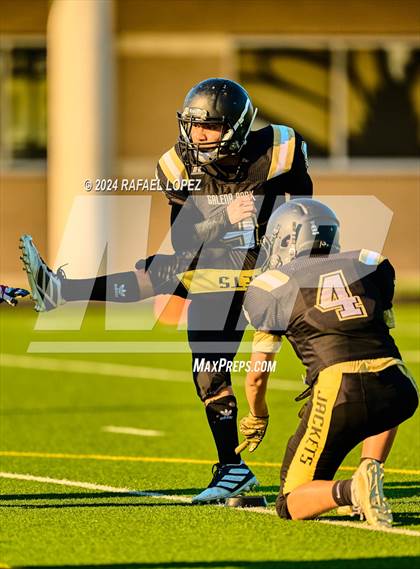 Thumbnail 3 in Milby vs Galena Park (B Team) photogallery.