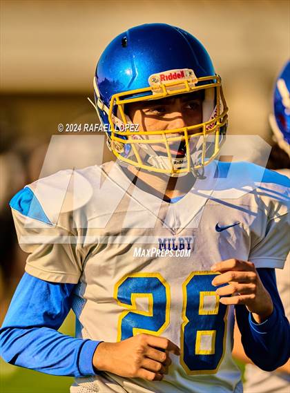 Thumbnail 2 in Milby vs Galena Park (B Team) photogallery.