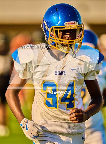 Thumbnail 3 in Milby vs Galena Park (B Team) photogallery.
