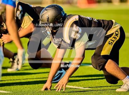 Thumbnail 2 in Milby vs Galena Park (B Team) photogallery.