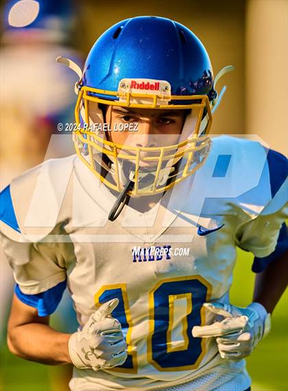 Thumbnail 3 in Milby vs Galena Park (B Team) photogallery.