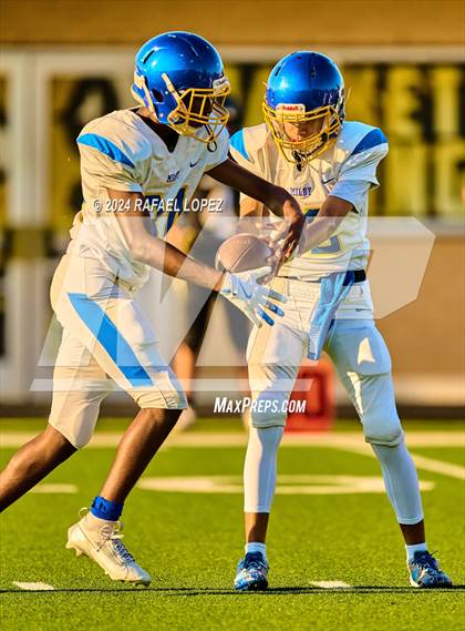 Thumbnail 2 in Milby vs Galena Park (B Team) photogallery.