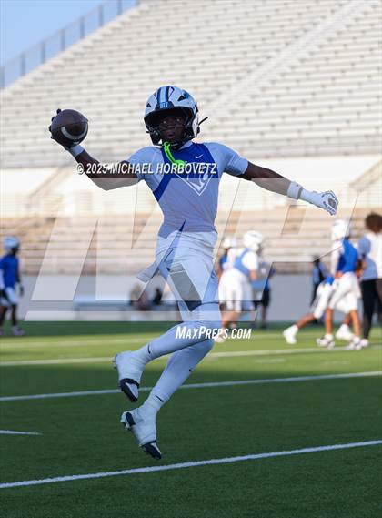 Thumbnail 1 in North Crowley @ Guyer photogallery.