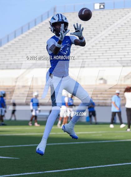 Thumbnail 2 in North Crowley @ Guyer photogallery.
