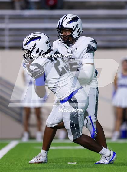 Thumbnail 3 in North Crowley @ Guyer photogallery.