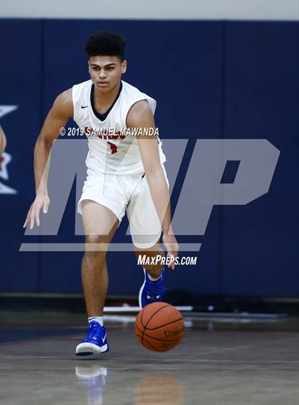 Thumbnail 2 in Maranatha vs Providence (Rose City Roundball Classic) photogallery.