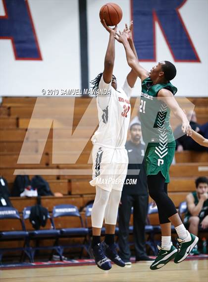 Thumbnail 3 in Maranatha vs Providence (Rose City Roundball Classic) photogallery.