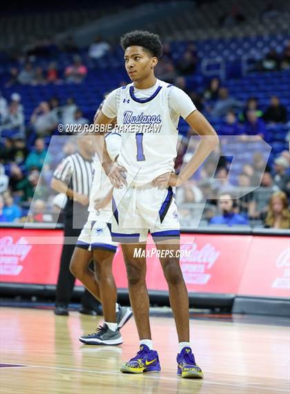 Thumbnail 2 in City View vs. Madison (UIL 3A State Semifinal) photogallery.