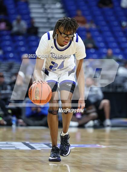 Thumbnail 3 in City View vs. Madison (UIL 3A State Semifinal) photogallery.