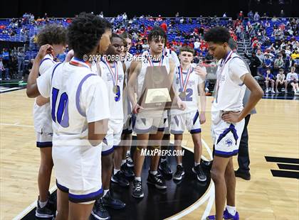 Thumbnail 2 in City View vs. Madison (UIL 3A State Semifinal) photogallery.