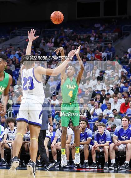 Thumbnail 1 in City View vs. Madison (UIL 3A State Semifinal) photogallery.