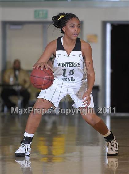 Thumbnail 1 in Cristo Rey @ Monterey Trail photogallery.