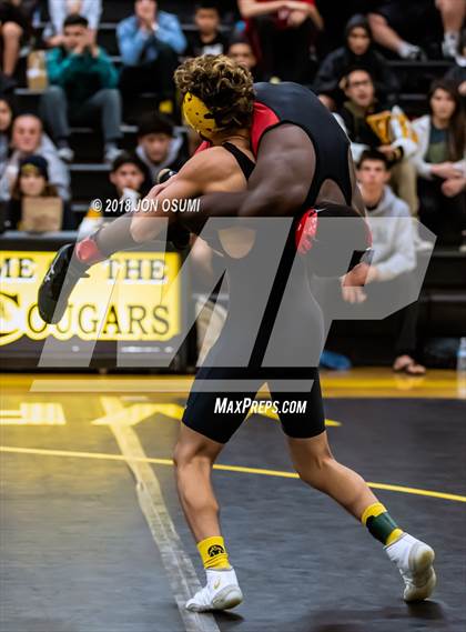 Thumbnail 2 in Rio Mesa @ Ventura photogallery.