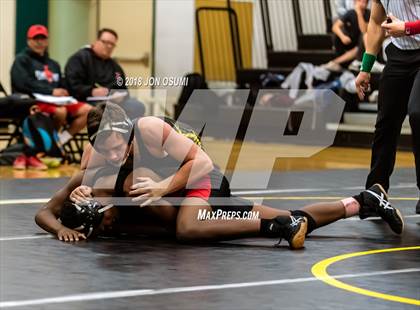 Thumbnail 1 in Rio Mesa @ Ventura photogallery.