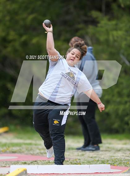 Thumbnail 2 in Plainville Invitational Track Meet photogallery.