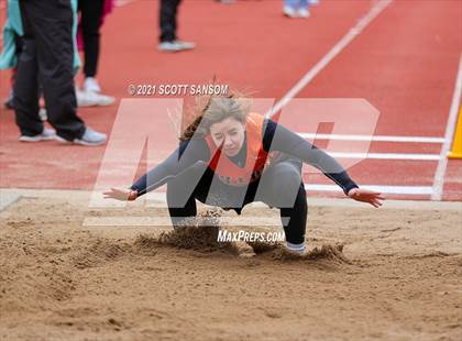 Thumbnail 1 in Plainville Invitational Track Meet photogallery.