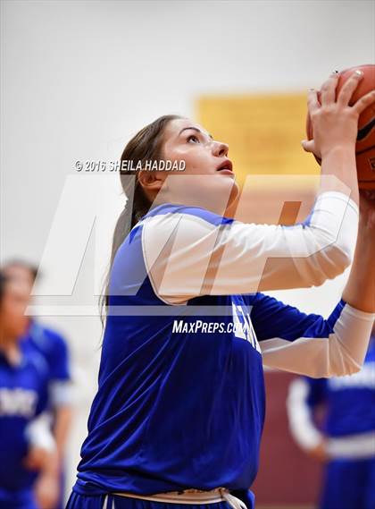Thumbnail 3 in IMG Academy @ Brooks DeBartolo Collegiate photogallery.