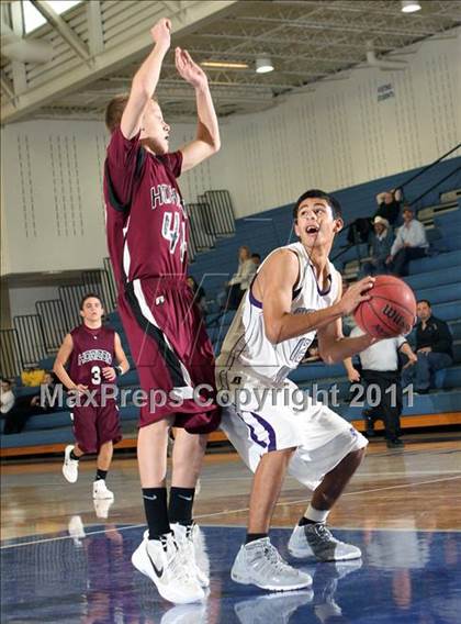 Thumbnail 1 in Horizon vs. Mountain View photogallery.