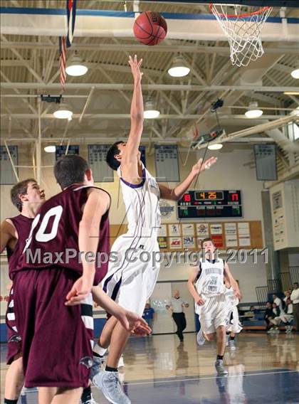Thumbnail 2 in Horizon vs. Mountain View photogallery.
