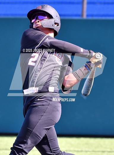 null - Photo 01