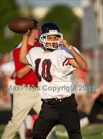 Thumbnail 2 in DuQuoin @ Highland photogallery.