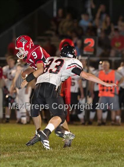 Thumbnail 2 in DuQuoin @ Highland photogallery.