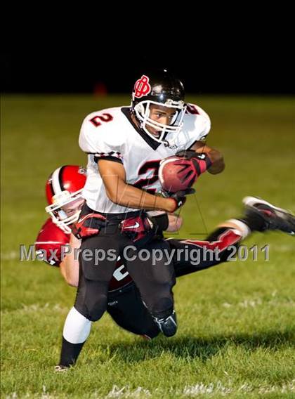 Thumbnail 3 in DuQuoin @ Highland photogallery.