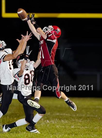 Thumbnail 2 in DuQuoin @ Highland photogallery.