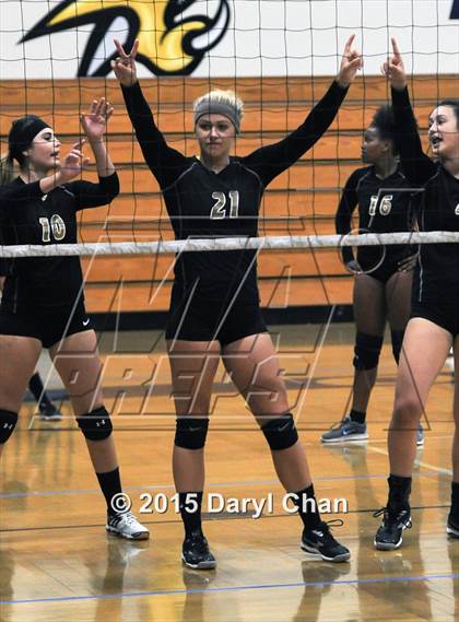 Thumbnail 1 in Don Lugo vs San Dimas (Garey Tri-City Tournament) photogallery.