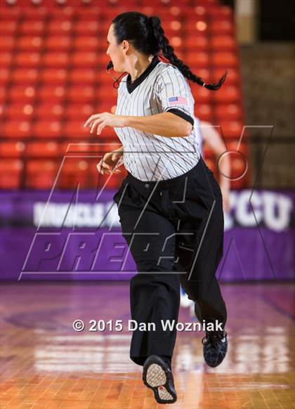 Thumbnail 3 in Nolan Catholic vs. Fort Worth Country Day (DFW Basketball Challenge) photogallery.