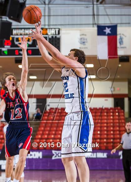 Thumbnail 2 in Nolan Catholic vs. Fort Worth Country Day (DFW Basketball Challenge) photogallery.