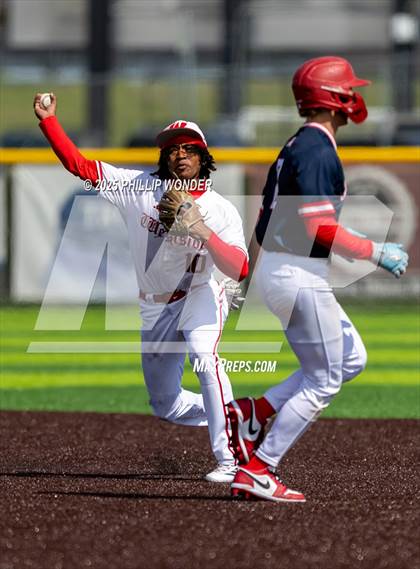 Thumbnail 3 in Millard South vs. Omaha Westside photogallery.