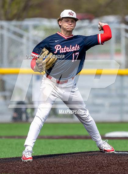 Thumbnail 2 in Millard South vs. Omaha Westside photogallery.