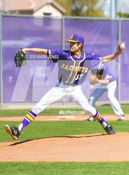 Thumbnail 2 in Yuma Catholic @ Blue Ridge photogallery.