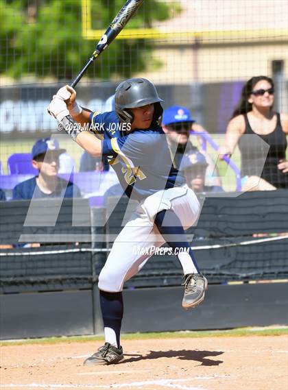 Thumbnail 2 in Yuma Catholic @ Blue Ridge photogallery.